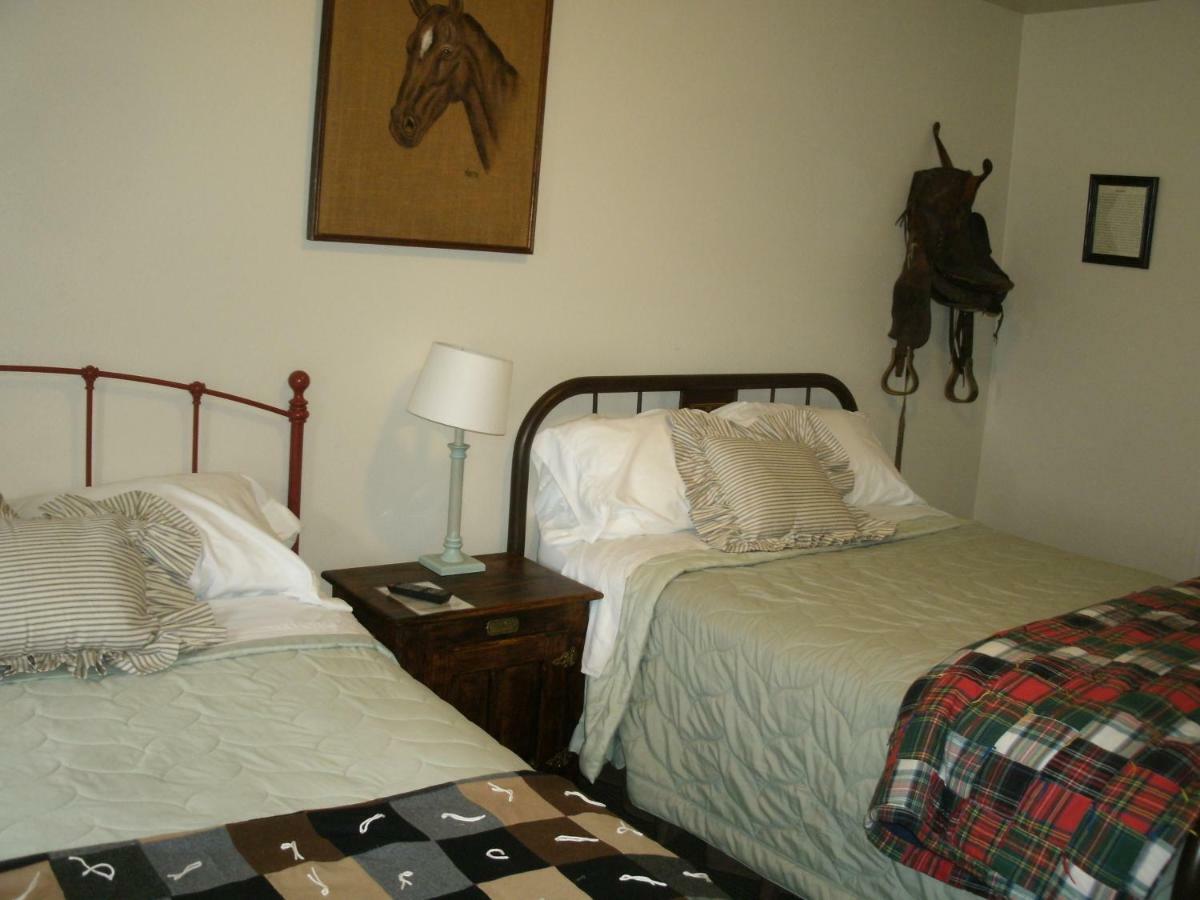 Virginia City Inn エクステリア 写真